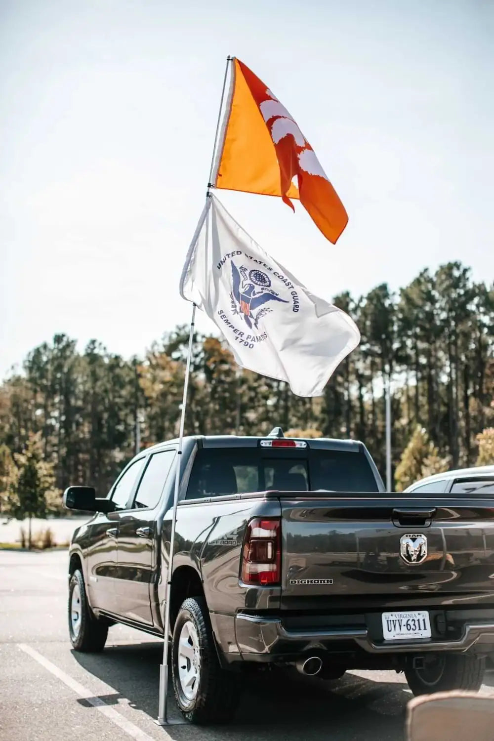 tailgate kit with two flags flying